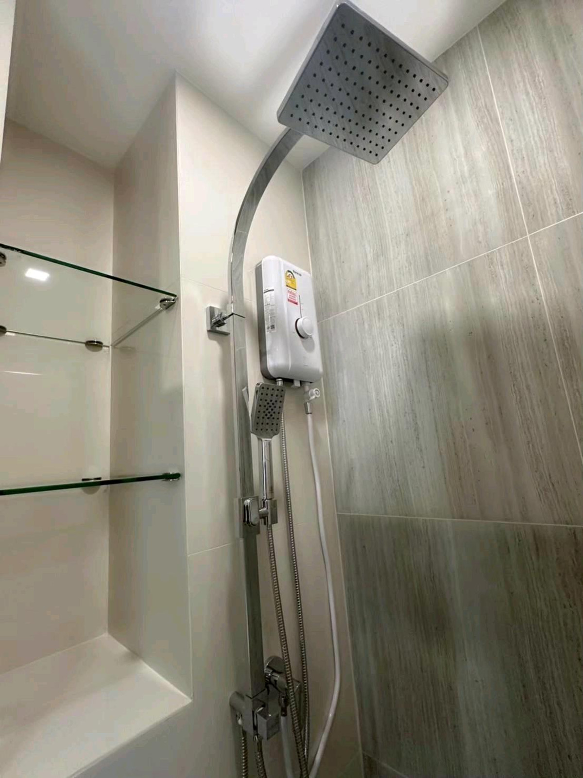 For RentCondoPattanakan, Srinakarin : #E133 🎉230369 Condo for Rent The Rich Rama 9 - Srinakarin