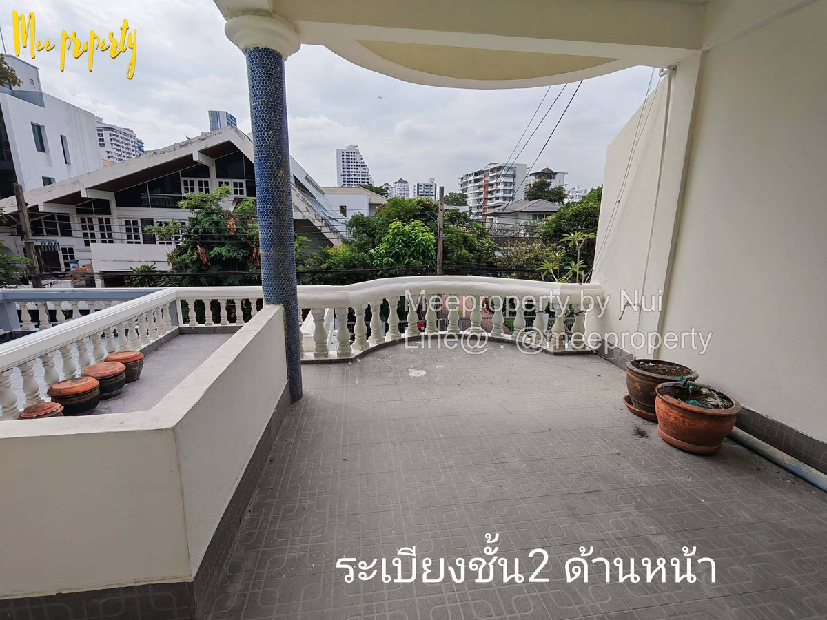 For RentTownhomeSukhumvit, Asoke, Thonglor : Rent / Townhome Thonglor 4 floors, land size 44 sq m. | usable area 300 sq m. Prime location, Soi Thonglor 21 (Sukhumvit 55) ME-258