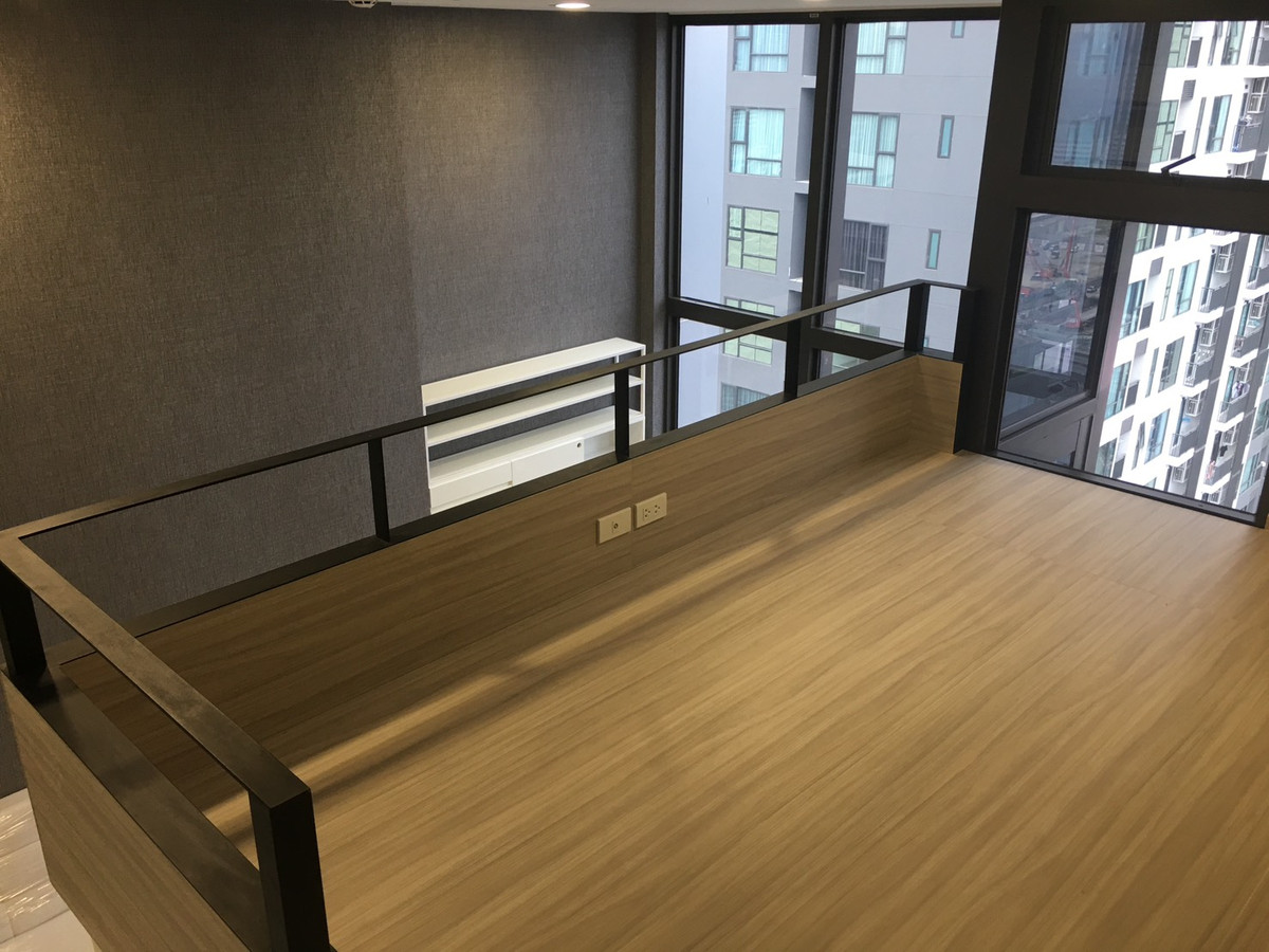 ขายคอนโดพระราม 9 เพชรบุรีตัดใหม่ RCA : ขายพร้อมผู้เช่า ห้อง Duplex เพดานสูง ทิศเหนือ คอนโดขีวาทัย-อโศก