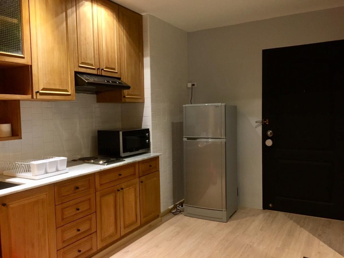 For SaleCondoRatchathewi,Phayathai : 03/04/2026, Luxury condo in the heart of Ari, 2 bedrooms, 2 bathrooms, 74 sqm.
For sale at 6.89 million THB / for rent at 30,000 THB, close to BTS/MRT! 0642748883