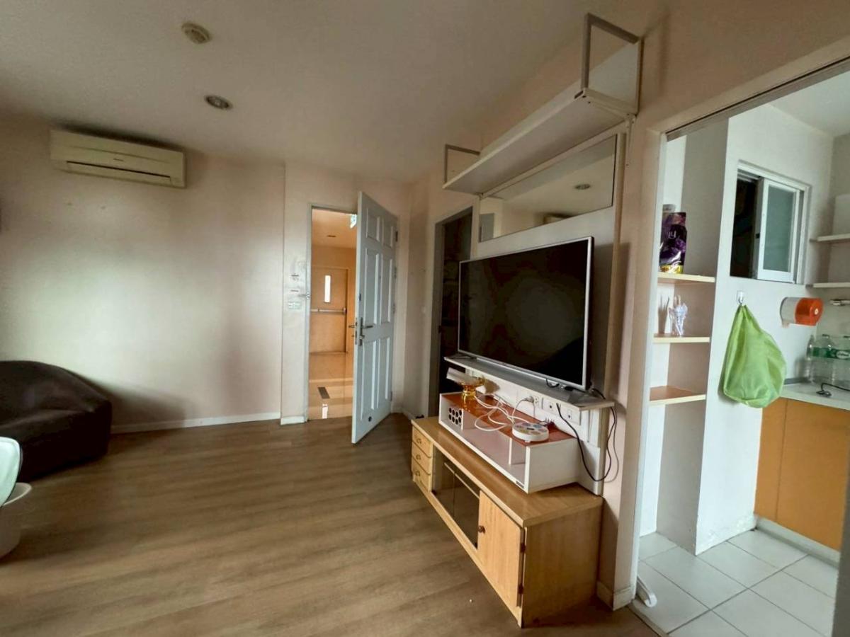 For SaleCondoRatchadapisek, Huaikwang, Suttisan : 03/04/2026, # 🔥 Condo next to MRT Huai Khwang 1 bedroom Life@Ratchada - Ready to move in, beautifully arranged, great price 3.69 million only! 0642748883