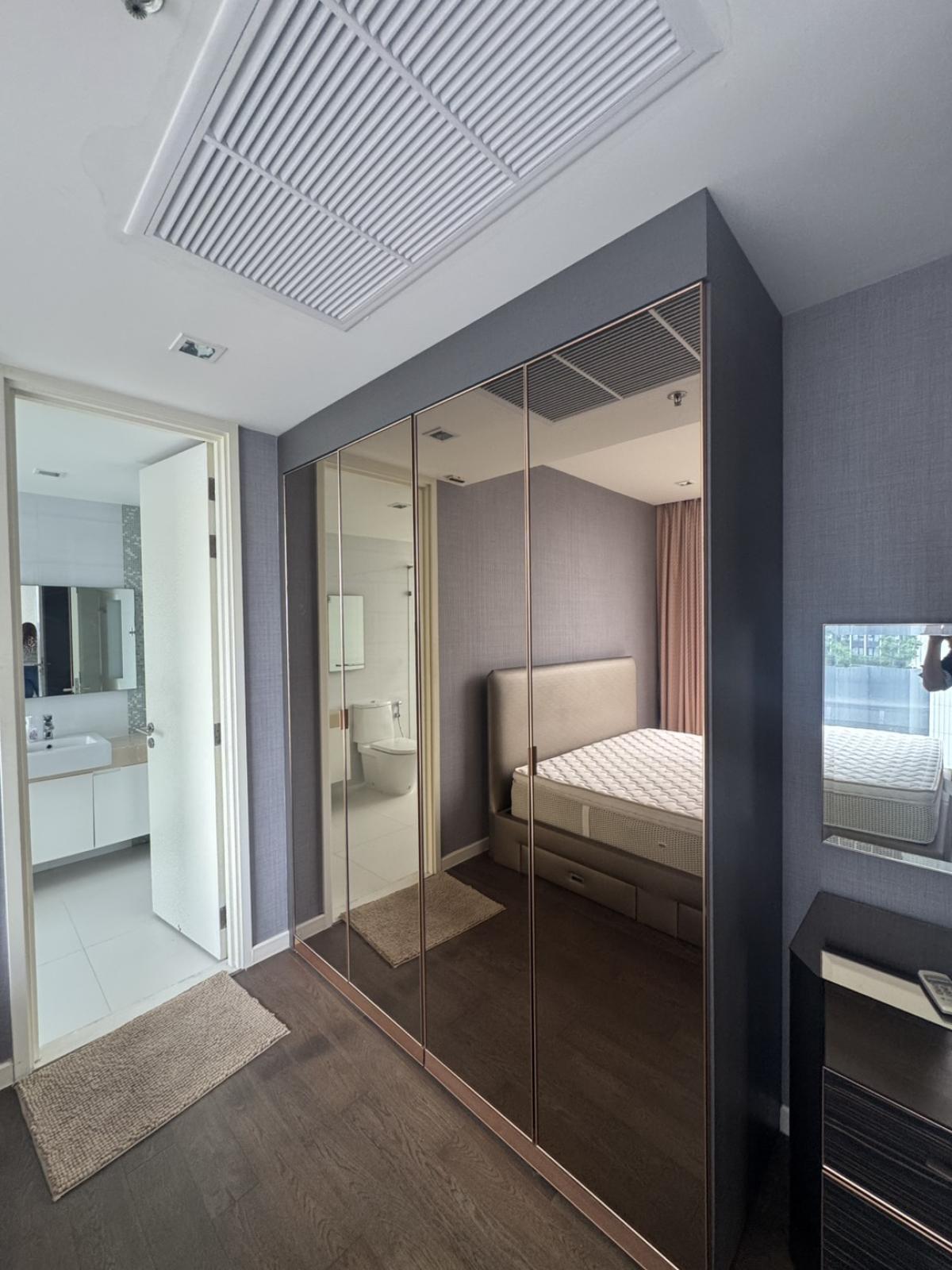 ขายคอนโดสาทร นราธิวาส : 03/04/2026, ซื้อ-เช่า Nara 9 ใกล้ BTS Chong Nonsi 
2 ห้องนอน 78 ตร.ม. พร้อมสิ่งอำนวยความสะดวกครบครัน! 0642748883