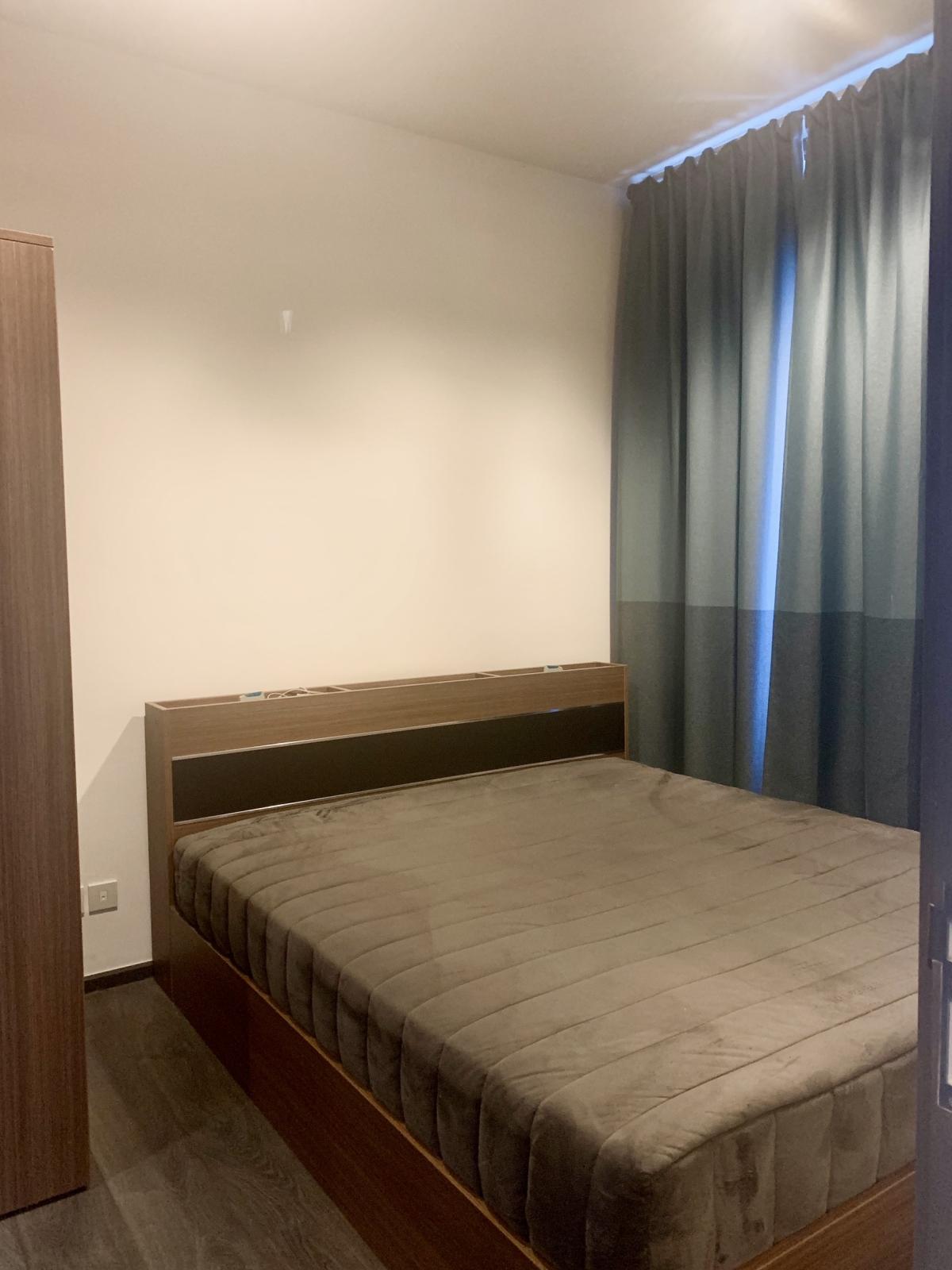 ขายคอนโดสุขุมวิท อโศก ทองหล่อ : 03/04/2026, รวมค่าโอนใกล้ BTS อโศก! คอนโด Edge Sukhumvit 23 ห้อง 1 นอน ขาย 5.35 ลบ. 
พื้นที่กว้าง 30 ตร.ม. พร้อมสิ่งอำนวยความสะดวกครบครัน! 0642748883