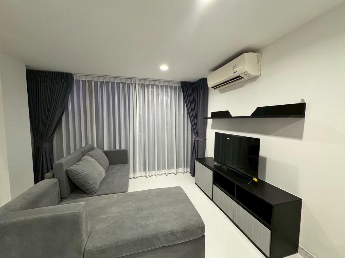 For SaleCondoRama9, Petchburi, RCA : 03/04/2026, For Sale/Rent Rise Rama 9 2 Bedrooms 70 sqm. In the city center, near BTS/MRT
The most convenient life with complete amenities. Great prices for both sale and rent! 0642748883