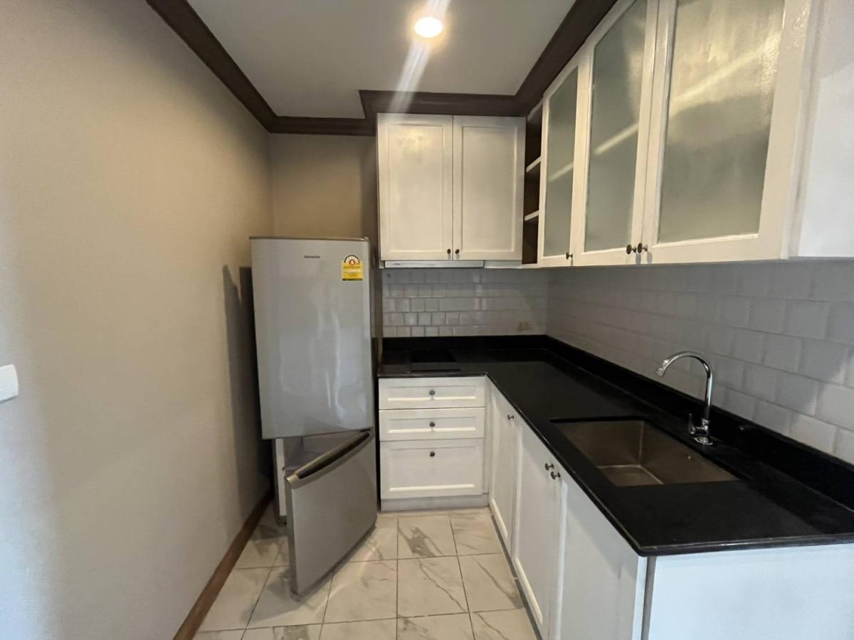 For SaleCondoSiam Paragon ,Chulalongkorn,Samyan : 03/04/2026, In the heart of Siam! The Reserve Kasemsan 3 1 bedroom 44 sq.m. ready to move in
For sale at 7.2 million baht or rent at 30,000 baht per month. Close to BTS National Stadium 0642748883