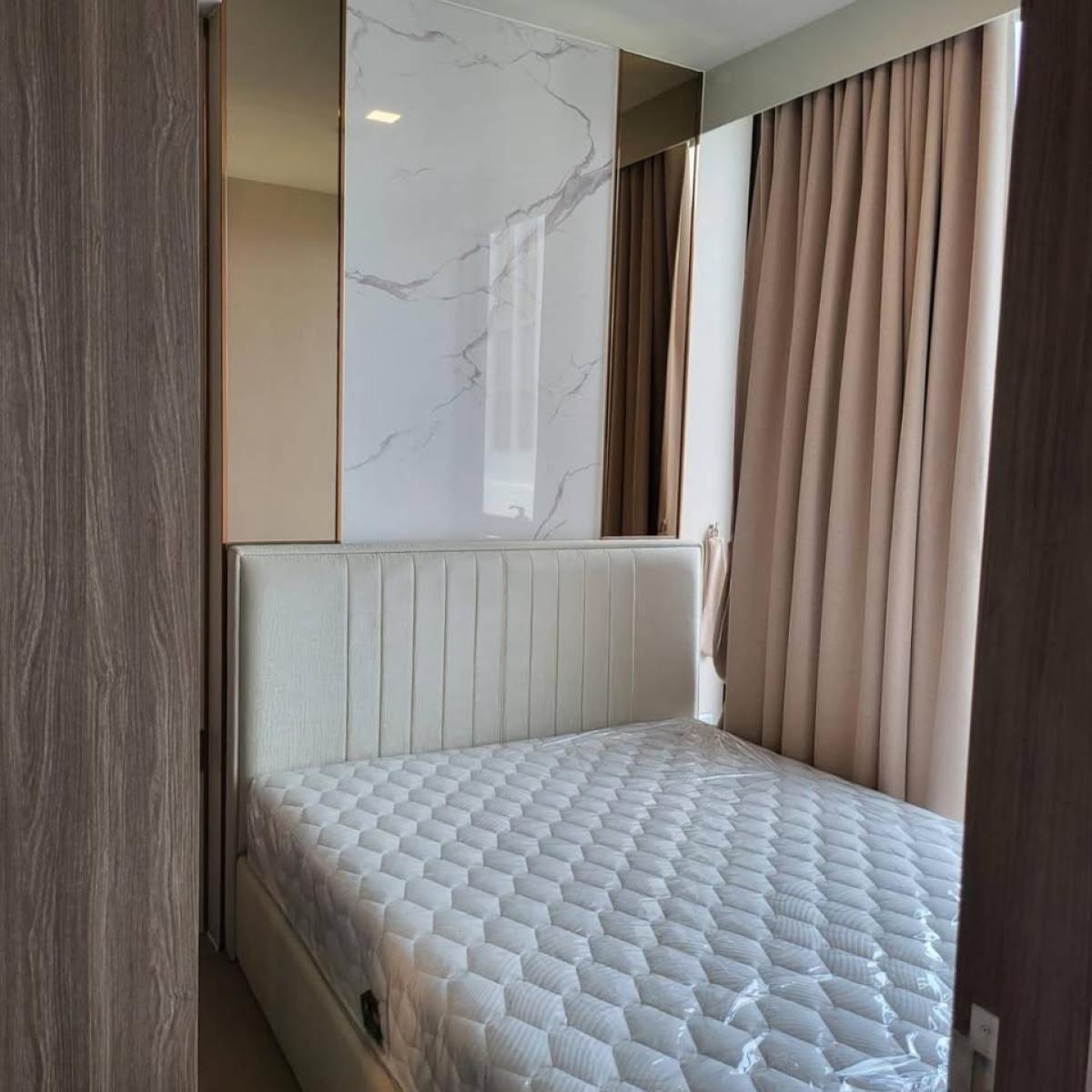 For SaleCondoSukhumvit, Asoke, Thonglor : 03/04/2026, Luxury in the heart of Asoke! 2-bedroom condo, 89.93 sq.m., only 28 million
Near BTS/MRT Asoke, convenient transportation with complete facilities! 0642748883