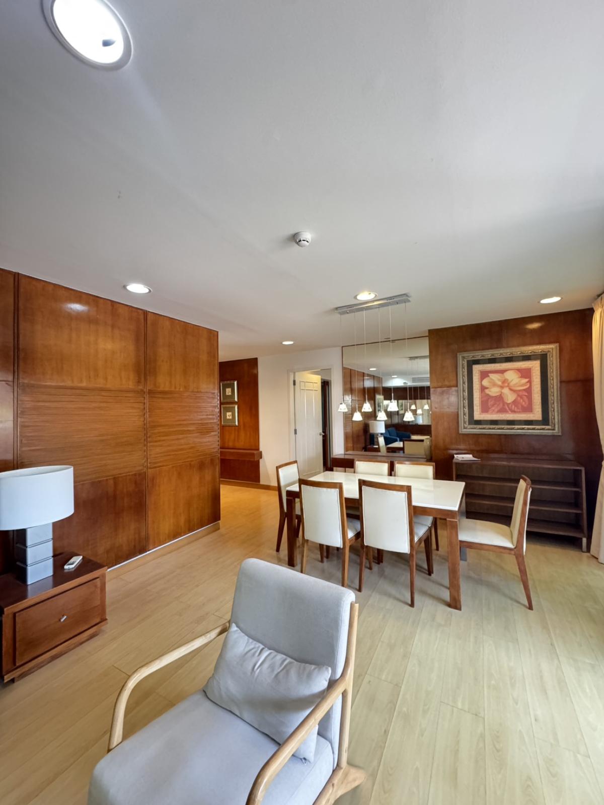 For SaleCondoSathorn, Narathiwat : 03/04/2026, Luxurious spacious 3-bedroom in the heart of Narathiwat!
Rent for only 55,000 THB/month or buy for 15.5 million! 0642748883