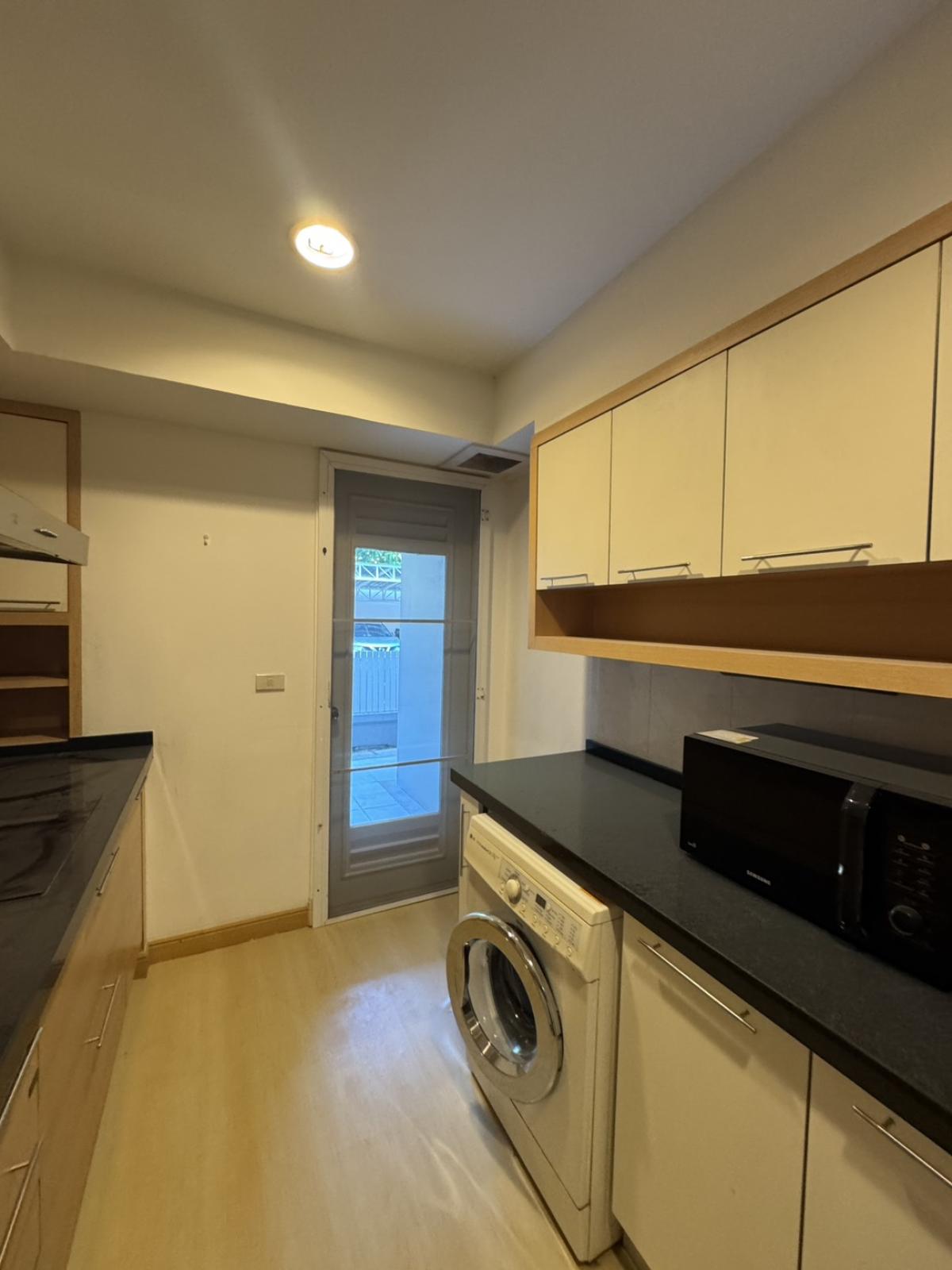 For SaleCondoSathorn, Narathiwat : 03/04/2026, Luxurious spacious 3-bedroom in the heart of Narathiwat!
Rent for only 55,000 THB/month or buy for 15.5 million! 0642748883