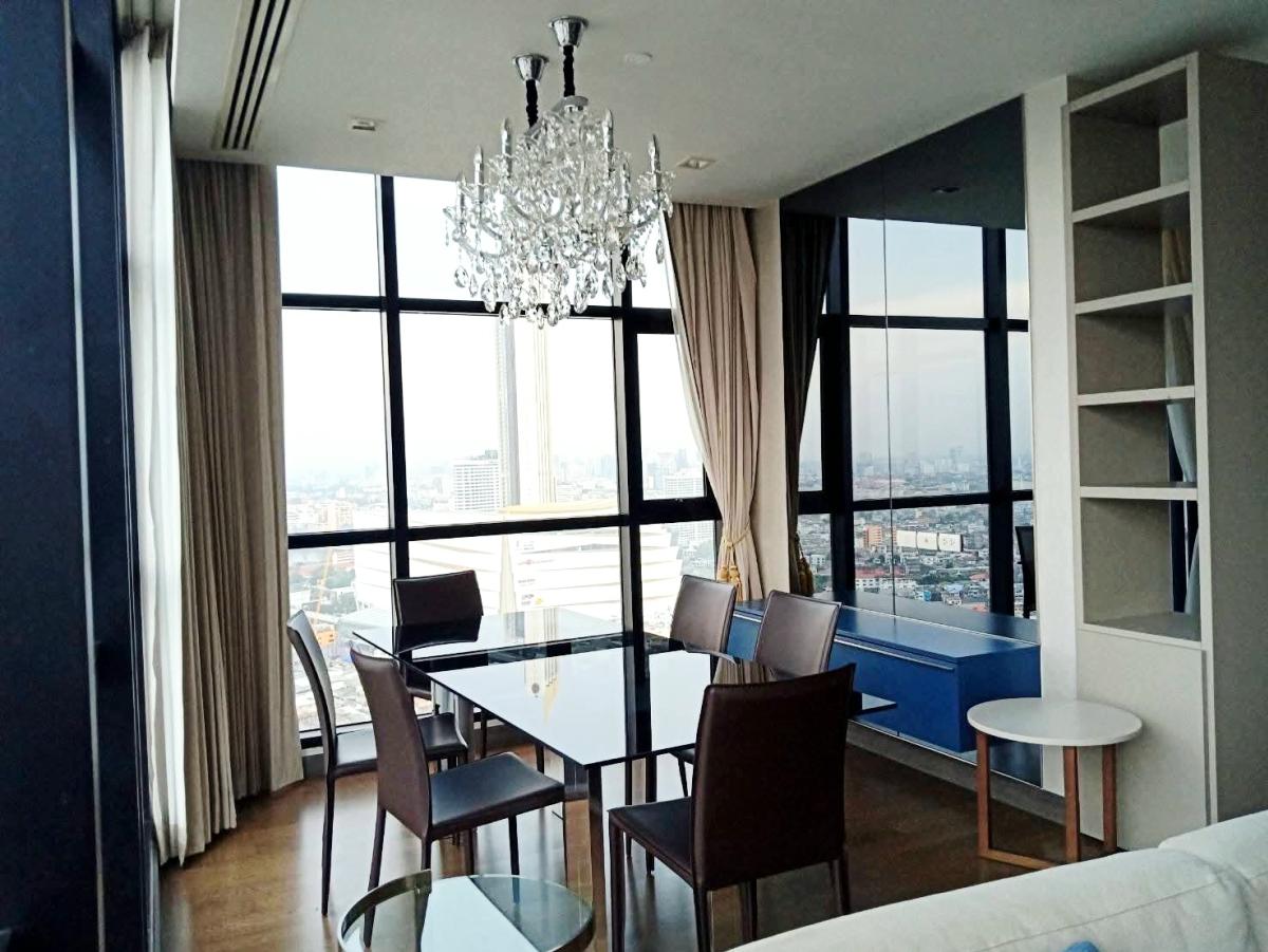 For SaleCondoWongwianyai, Charoennakor : 03/04/2026, Luxury 3-bedroom, 4-bathroom Urbano Absolute Sathon-Taksin
Rent for 95,000 THB/month or sell for 25.3 million, ready to move in, near BTS Krung Thonburi! 0642748883