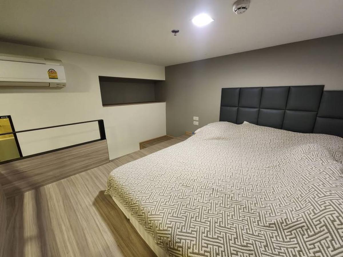 For SaleCondoRama9, Petchburi, RCA : 03/04/2026, Luxury condo 35 sq.m. in the heart of Asoke, special price 4.63 million. Close to BTS/MRT Rama 9!
Fully equipped with amenities such as a gym and swimming pool! 0642748883