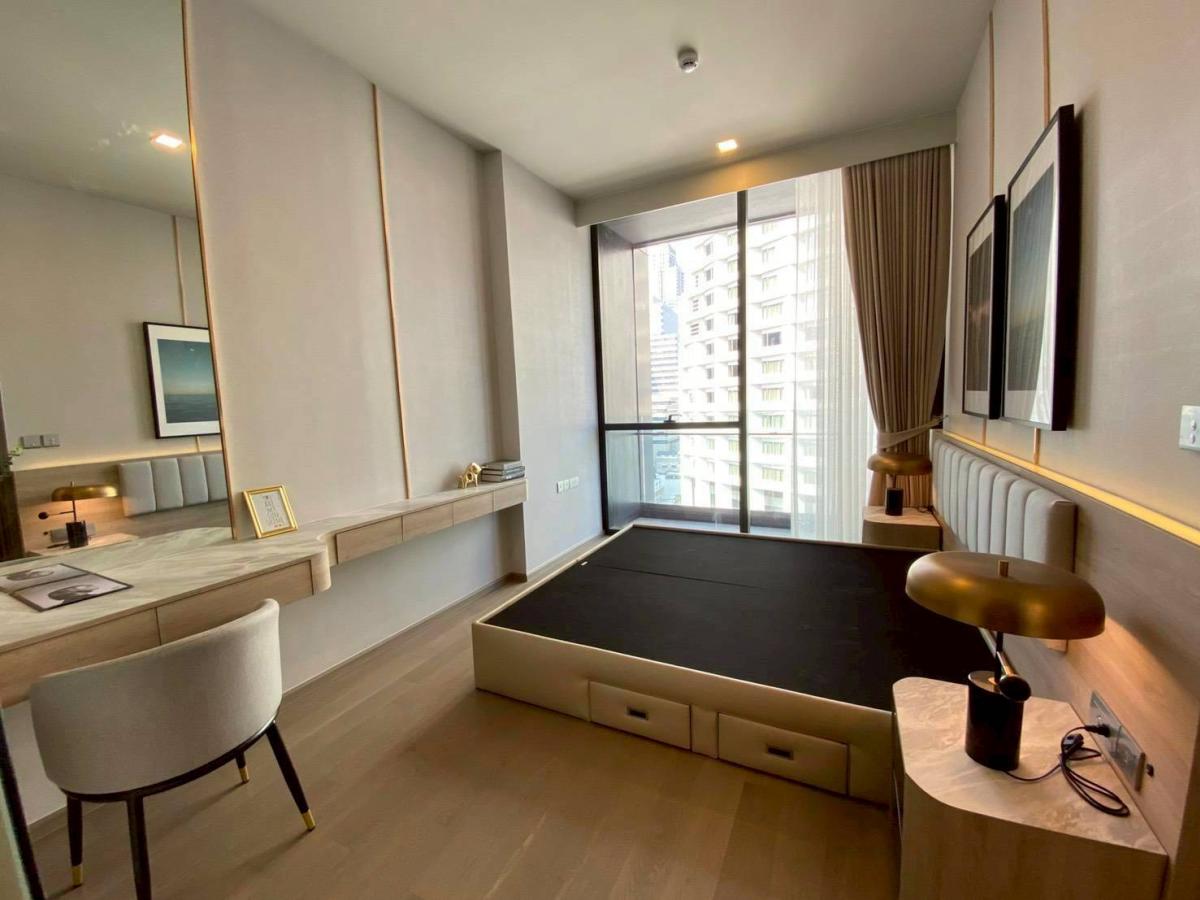 For SaleCondoSukhumvit, Asoke, Thonglor : 03/04/2026, Luxury 1-bedroom condo in the heart of Asoke with a floating pool view
Near BTS/MRT Asoke, priced at 12.9 million. Hurry to reserve! 0642748883