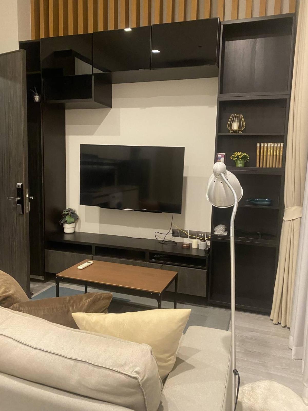 ขายคอนโดอ่อนนุช อุดมสุข : 03/04/2026, รวมค่าโอนคอนโดหรู The Line Sukhumvit 101 ใกล้ BTS ปุณณวิถี 
1 นอน 33 ตรม. ราคา 4.55 ลบ. พร้อมสิ่งอำนวยความสะดวกครบครัน! 0642748883