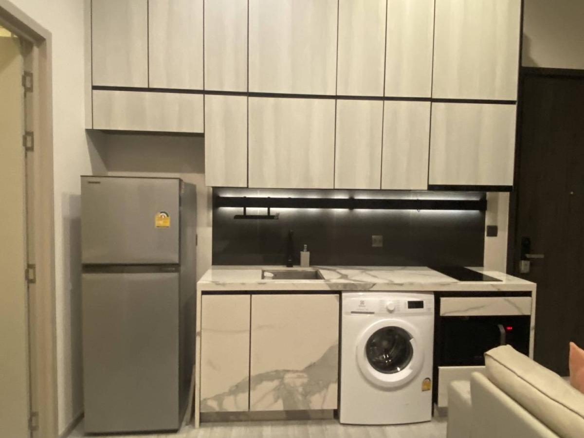 ขายคอนโดอ่อนนุช อุดมสุข : 03/04/2026, รวมค่าโอนคอนโดหรู The Line Sukhumvit 101 ใกล้ BTS ปุณณวิถี 
1 นอน 33 ตรม. ราคา 4.55 ลบ. พร้อมสิ่งอำนวยความสะดวกครบครัน! 0642748883