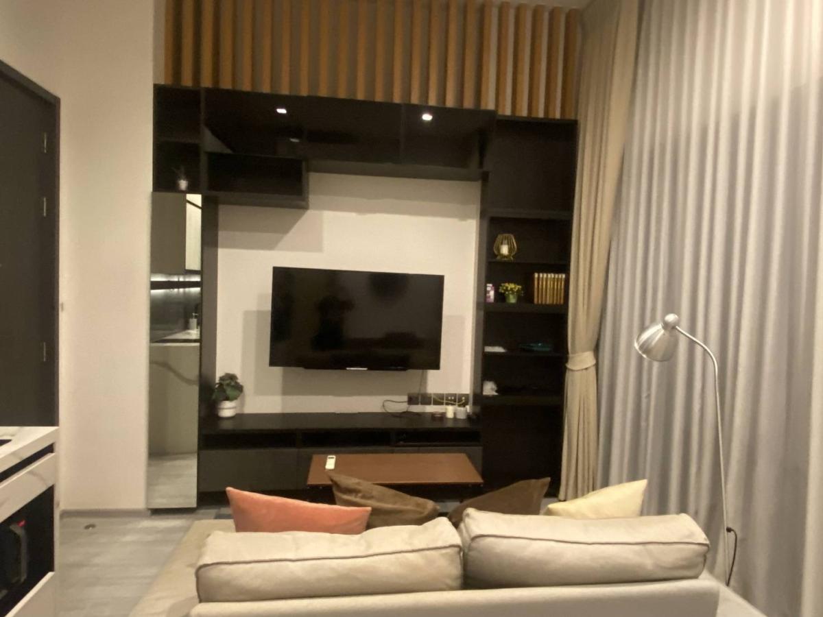 ขายคอนโดอ่อนนุช อุดมสุข : 03/04/2026, รวมค่าโอนคอนโดหรู The Line Sukhumvit 101 ใกล้ BTS ปุณณวิถี 
1 นอน 33 ตรม. ราคา 4.55 ลบ. พร้อมสิ่งอำนวยความสะดวกครบครัน! 0642748883