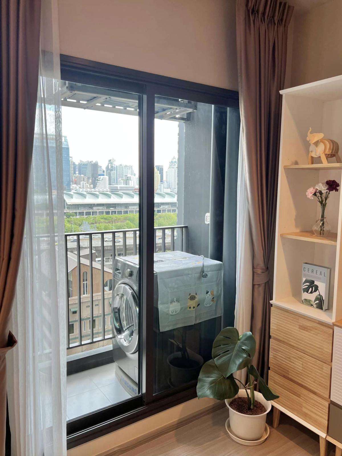 For SaleCondoRama9, Petchburi, RCA : 03/04/2026, City life in the heart of Rama 9!
Condo Life Asoke - Rama 9, Studio 28 sq.m. only 3.79 million. 0642748883