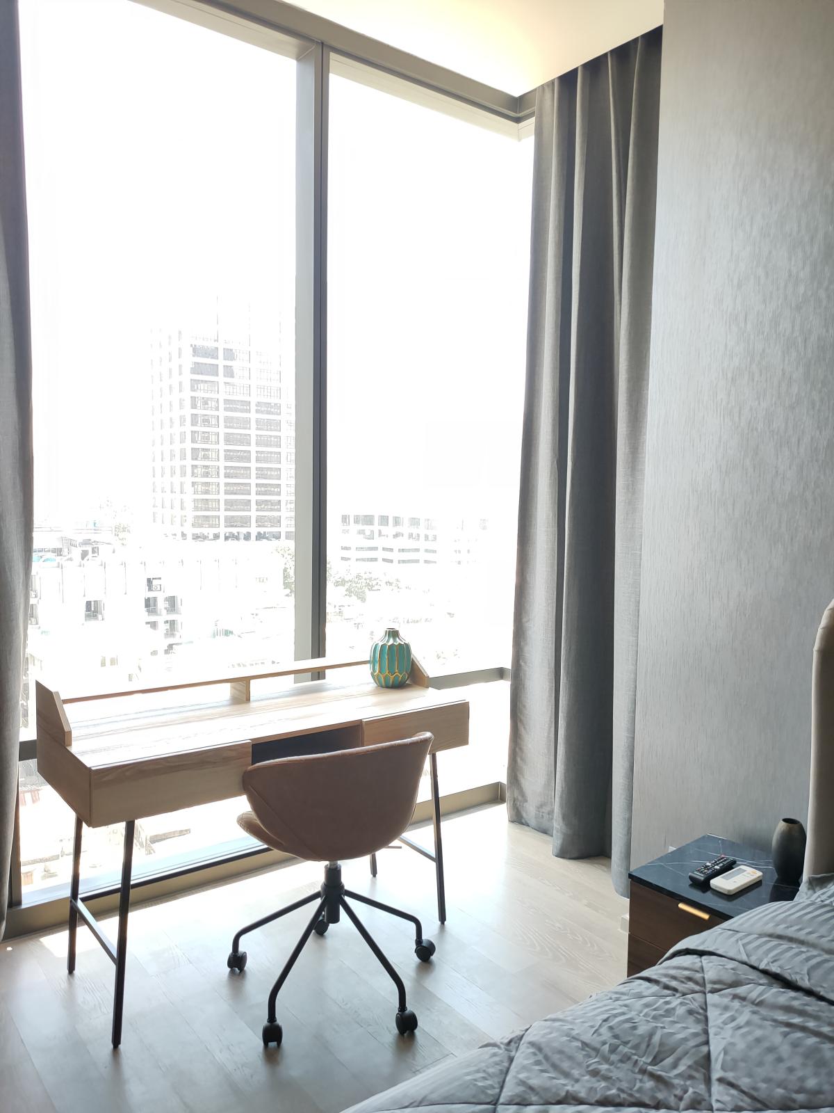 ขายคอนโดสีลม ศาลาแดง บางรัก : 03/04/2026, รวมค่าโอนคอนโด Ashton Silom ใกล้ BTS Chong Nonsi 1 ห้องนอน ราคาพิเศษ! 
อยู่ใจกลางสีลม พร้อมสิ่งอำนวยความสะดวกครบครัน! 0642748883