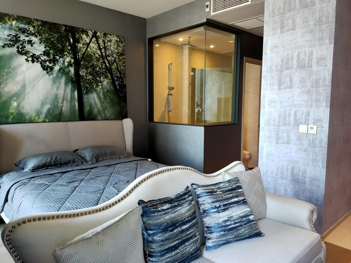 ขายคอนโดสีลม ศาลาแดง บางรัก : 03/04/2026, รวมค่าโอนคอนโด Ashton Silom ใกล้ BTS Chong Nonsi 1 ห้องนอน ราคาพิเศษ! 
อยู่ใจกลางสีลม พร้อมสิ่งอำนวยความสะดวกครบครัน! 0642748883