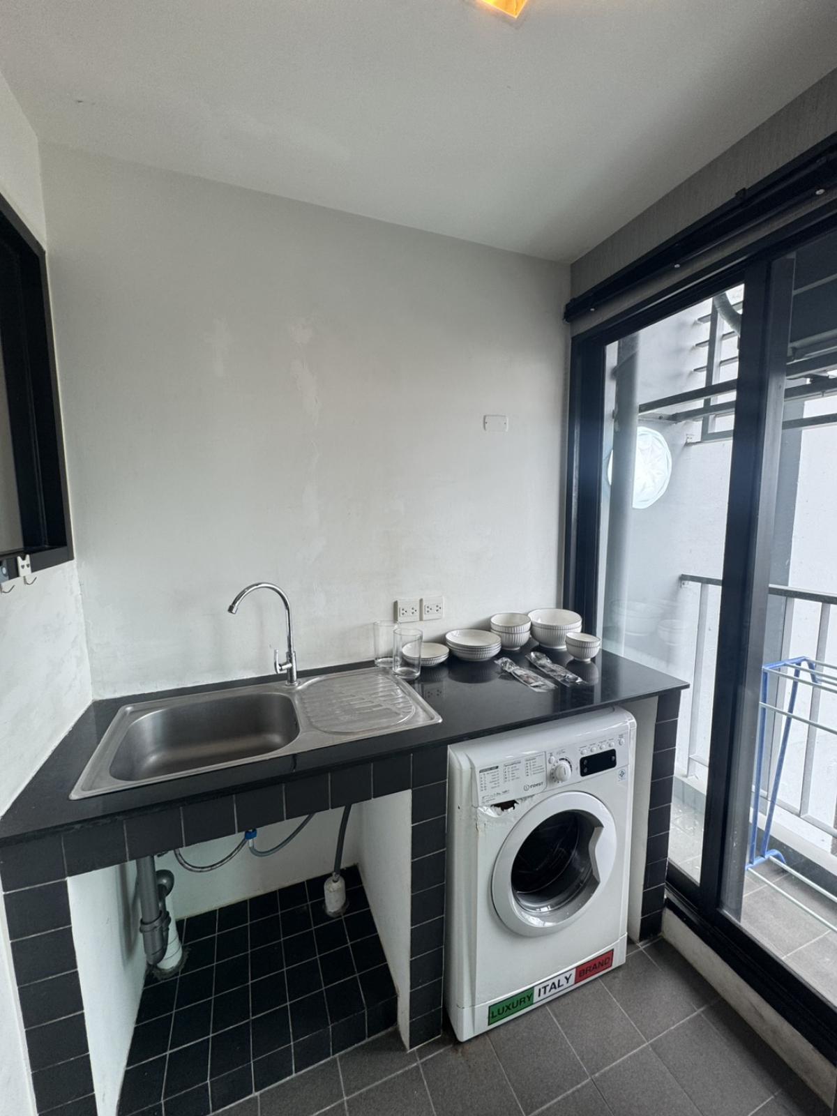 For SaleCondoSathorn, Narathiwat : 03/04/2026, Near BTS Lumpini! Studio condo 27 sq.m. The Seed Mingle priced at only 2.95 million
Convenient living close to shopping malls, schools, and hospitals with complete facilities! 0642748883