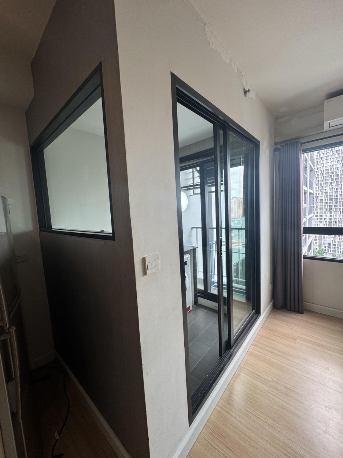 For SaleCondoSathorn, Narathiwat : 03/04/2026, Near BTS Lumpini! Studio condo 27 sq.m. The Seed Mingle priced at only 2.95 million
Convenient living close to shopping malls, schools, and hospitals with complete facilities! 0642748883