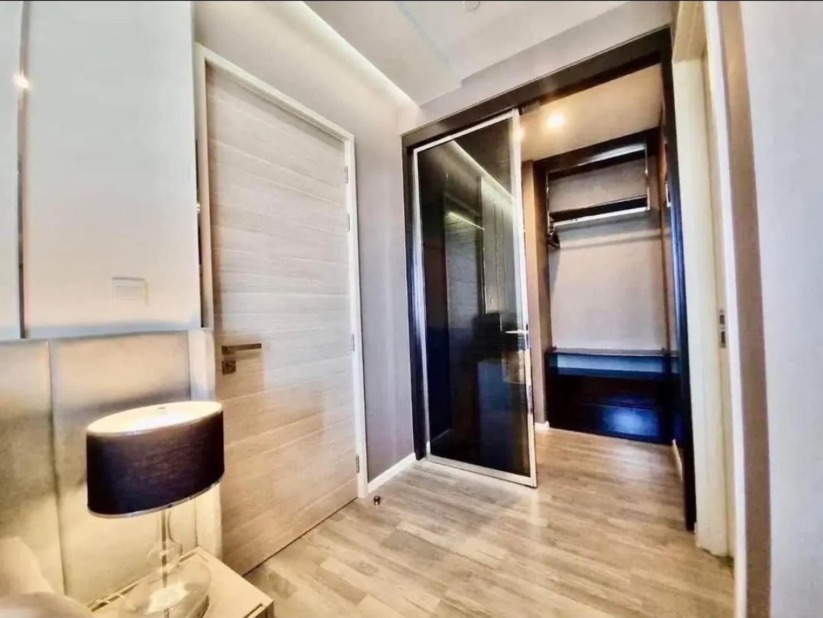 For SaleCondoChiang Mai : 03/04/2026, Luxury condo The Room Sathorn-St. Louis 2 bedrooms 2 bathrooms near BTS Surasak
Price 9.5 million investment or residence do not miss! 0642748883