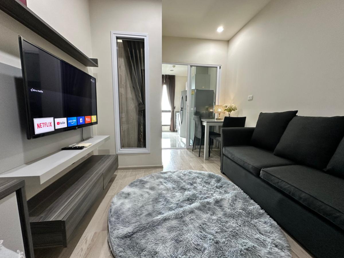 For SaleCondoRama3 (Riverside),Satupadit : 03/04/2026, Luxury condo in the heart of Huai Khwang, 1 bedroom, starting at 2.99 million.
Peace of mind, close to BTS/MRT Huai Kwang with complete amenities! 0642748883
