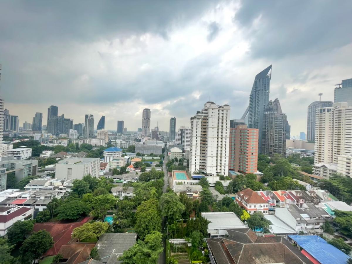 For SaleCondoSukhumvit, Asoke, Thonglor : 03/04/2026, Luxury condo with 2 bedrooms in the heart of Phrom Phong, next to BTS, starting at 7.99 million THB.
An elevated lifestyle at H Sukhumvit 43 – don't miss out! 0642748883