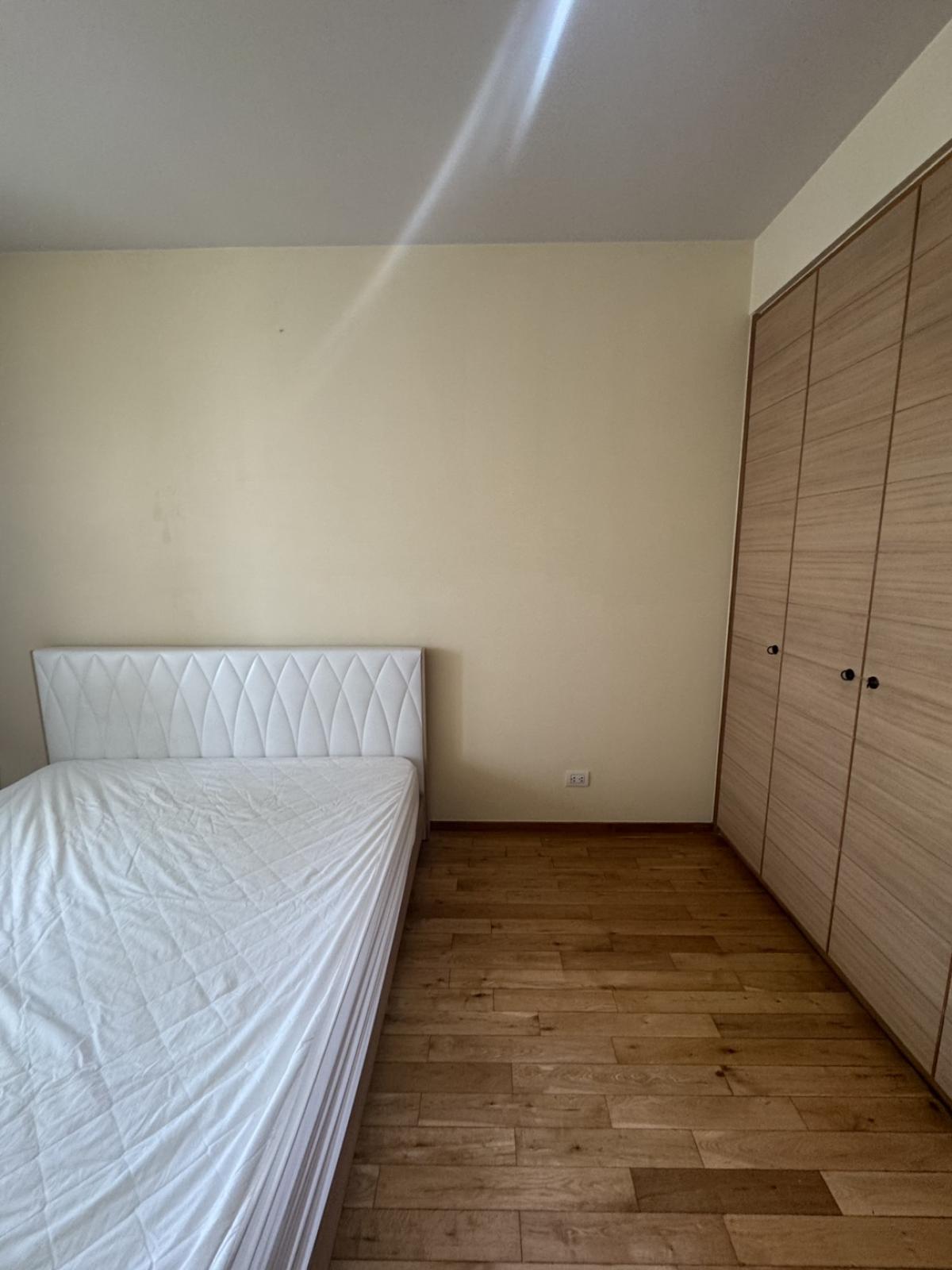 For SaleCondoSathorn, Narathiwat : 03/04/2026, Best value! Luxury condo The Empire Place 57 sq.m. in the heart of Silom, close to BTS Chong Nonsi
Price only 7.3 million, with complete fitness, swimming pool, and full amenities! 0642748883