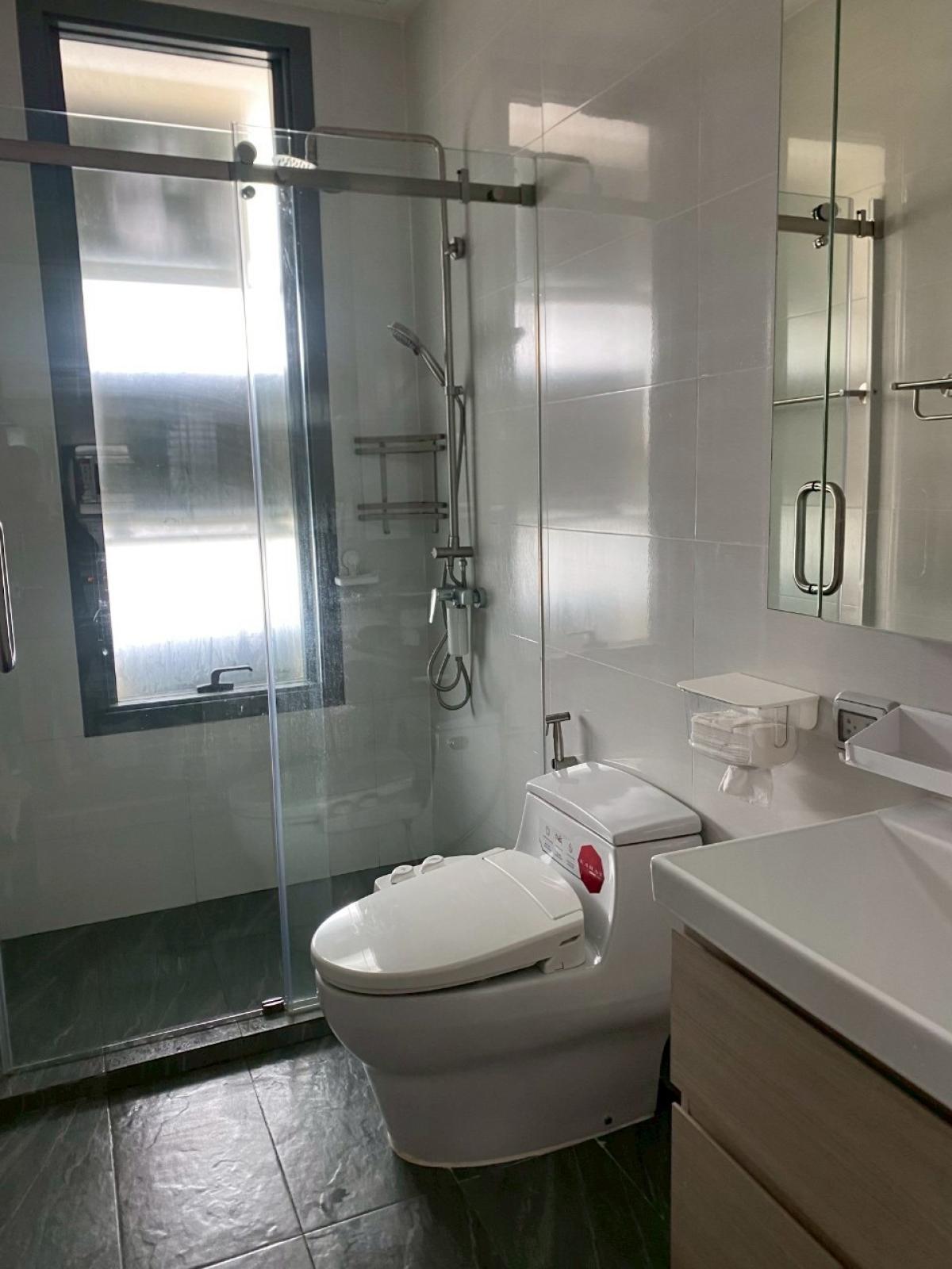 For SaleCondoRama9, Petchburi, RCA : 03/04/2026, Q Asoke condo 2 bedrooms near MRT Phetchaburi priced at 8.3 million!
Good view, complete facilities, ready to move in. Call to view today! 0642748883