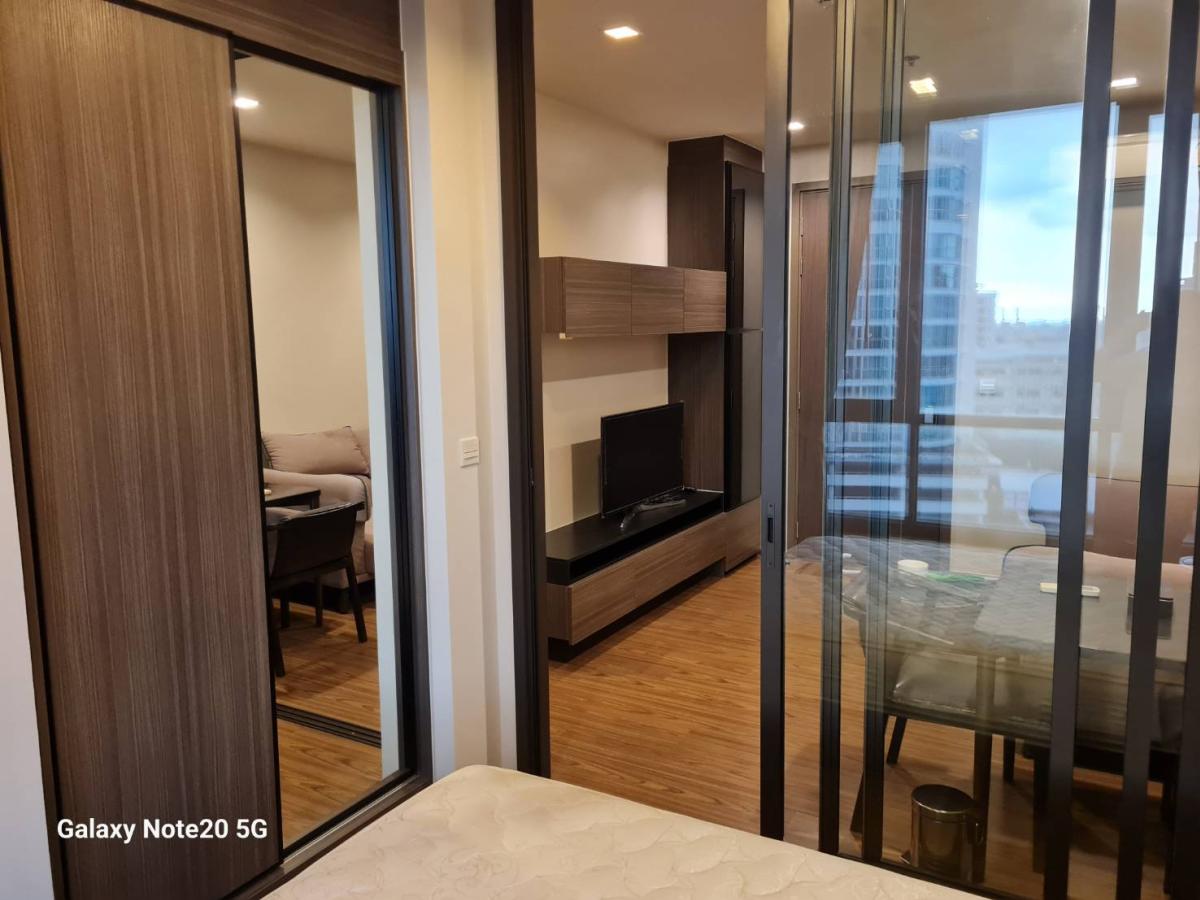 ขายคอนโดอ่อนนุช อุดมสุข : 03/04/2026, รวมค่าโอนชีวิตหรู ใกล้ BTS เอกมัย! 
The Line Sukhumvit 71, 1 ห้องนอน 4.6 ล้าน בלבד! 0642748883