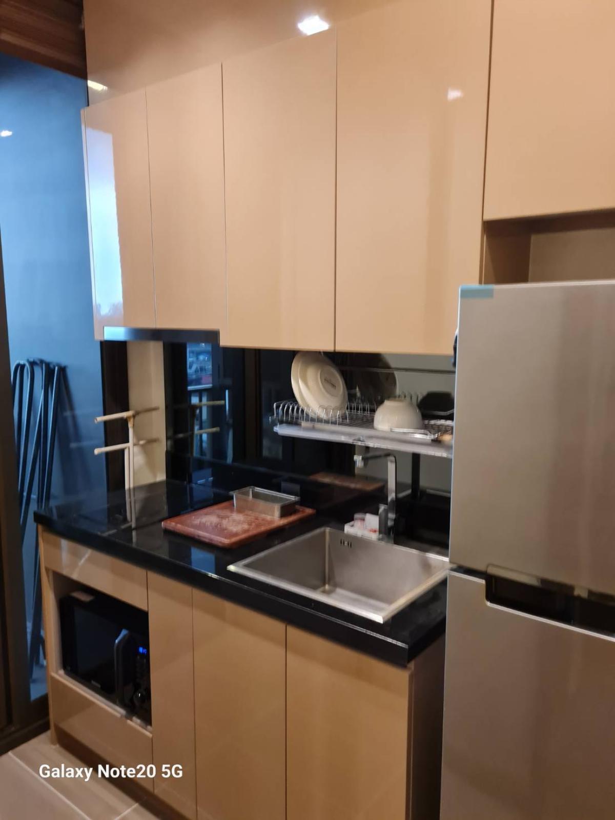 ขายคอนโดอ่อนนุช อุดมสุข : 03/04/2026, รวมค่าโอนชีวิตหรู ใกล้ BTS เอกมัย! 
The Line Sukhumvit 71, 1 ห้องนอน 4.6 ล้าน בלבד! 0642748883