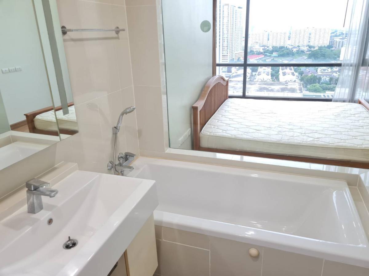 ขายคอนโดอ่อนนุช อุดมสุข : 03/04/2026, รวมค่าโอนคอนโดหรู 60 ตร.ม. ใจกลางสุขุมวิท 79 ใกล้ BTS อ่อนนุช 
เพียง 9 ล้าน พร้อมสระว่ายน้ำ และฟิตเนส! 0642748883