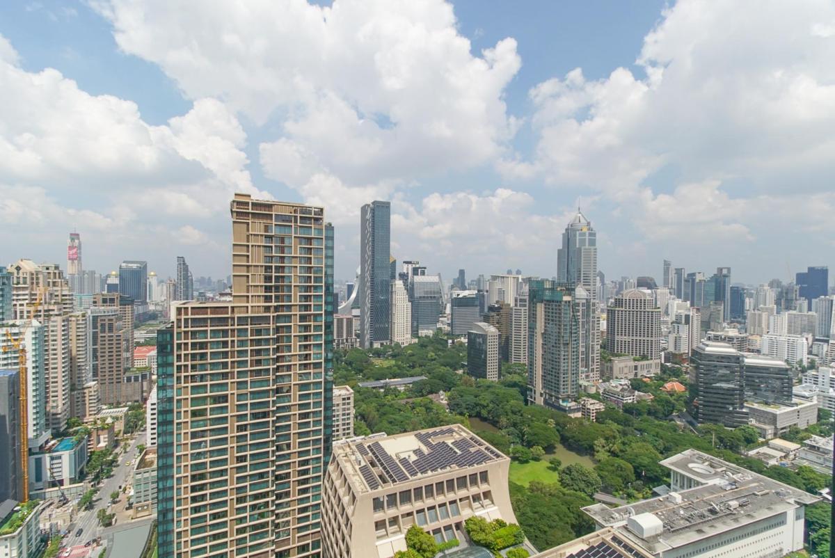 For SaleCondoWitthayu, Chidlom, Langsuan, Ploenchit : 03/04/2026, Luxury level premium! 4 bedrooms @ The Residences @ Sindhorn Kempinski
Rent-Sale 540 sqm. In the heart of Chidlom, the highest price! 0642748883