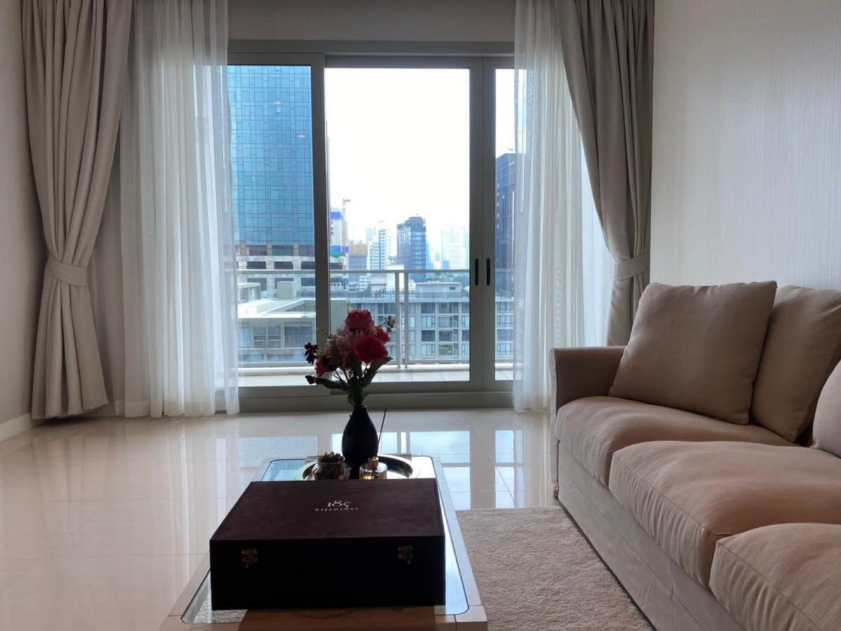 For SaleCondoWitthayu, Chidlom, Langsuan, Ploenchit : 03/04/2026, Luxury 2-Bed Condo at 185 Rajadamri – Prime BTS Ratchadamri Location!
For sale 29.9 million THB | Rent 99,000 THB/month with complete facilities! 0642748883