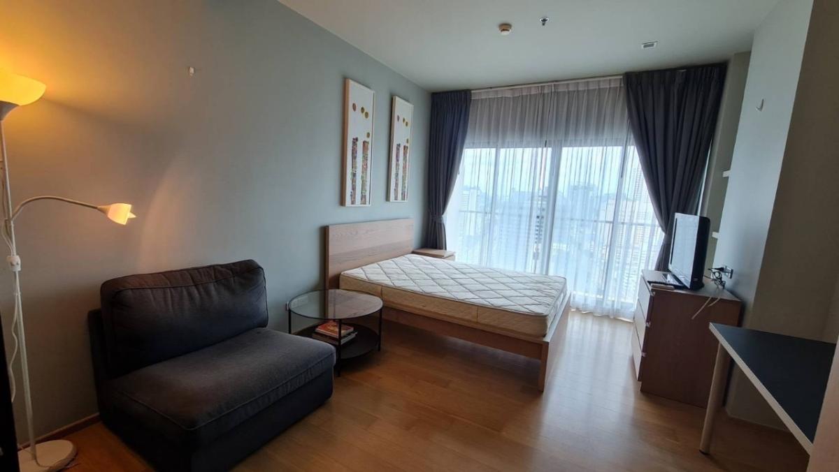 For SaleCondoRatchathewi,Phayathai : 03/04/2026, Condo Noble Revent 1 bedroom near BTS Phaya Thai
For sale 5.52 million / Rent 20,000 baht with complete facilities! 0642748883