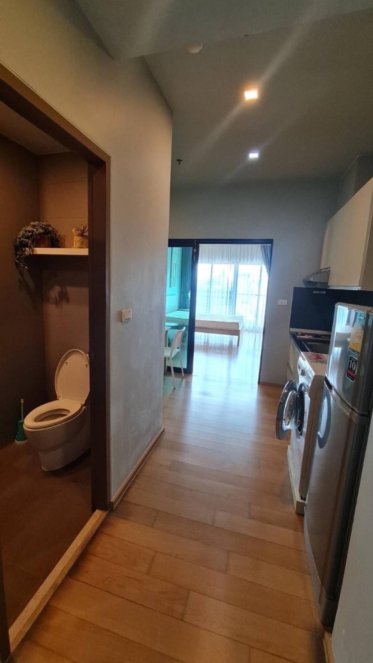 For SaleCondoRatchathewi,Phayathai : 03/04/2026, Condo Noble Revent 1 bedroom near BTS Phaya Thai
For sale 5.52 million / Rent 20,000 baht with complete facilities! 0642748883