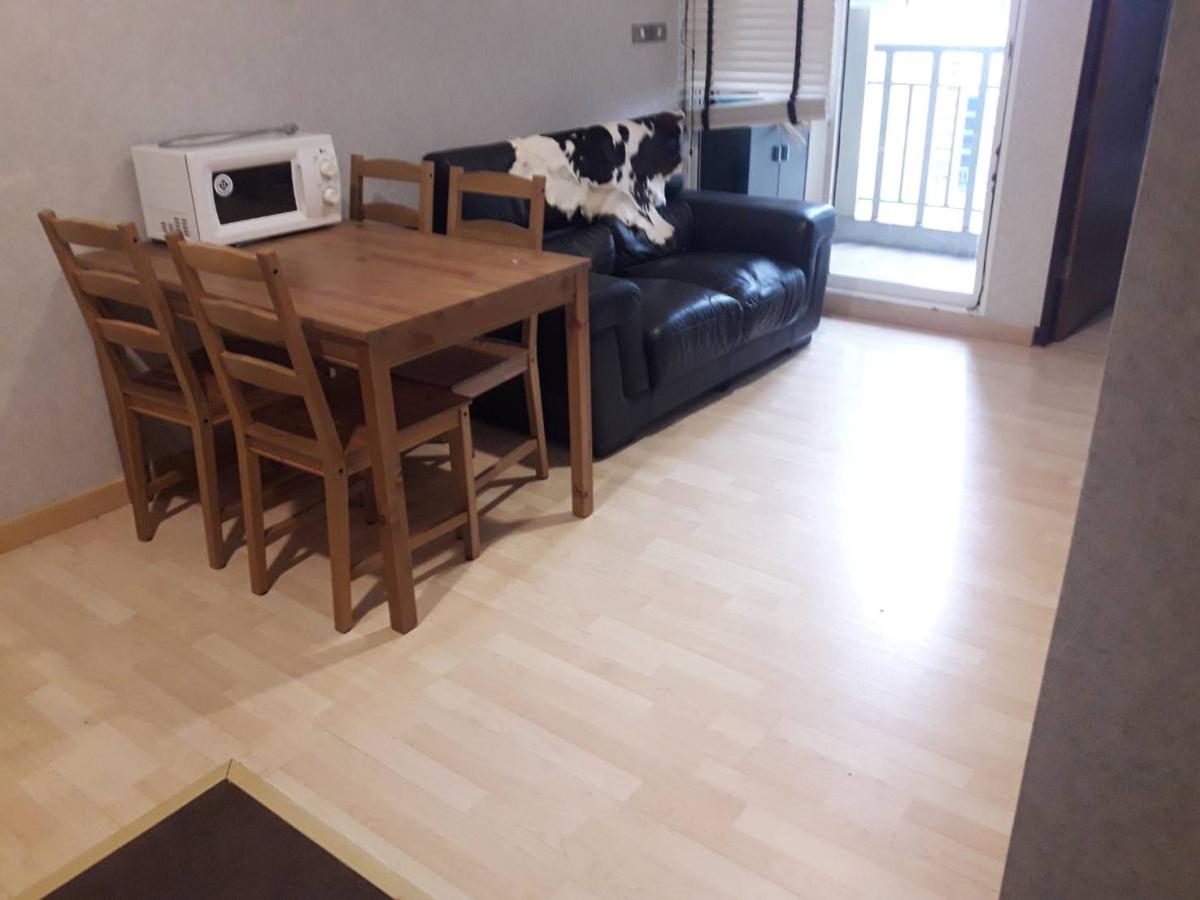 ขายคอนโดสมุทรปราการ สำโรง : 03/04/2026, รวมค่าโอนขายคอนโด 59 Heritage 35 ตร.ม. ใจกลางทองหล่อ 
1 ห้องนอน ราคาพิเศษ 3.49 ล้าน พร้อมอยู่! 0642748883