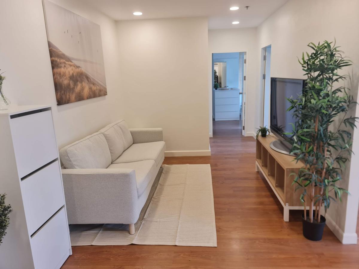 ให้เช่าคอนโดสุขุมวิท อโศก ทองหล่อ : 03/04/2026, เช่าคอนโดหรู 2 ห้องนอน @ Condo One X สุขุมวิท 26 ใกล้ BTS พร้อมพงษ์ 
ขนาด 77 ตร.ม. ราคาเพียง 43,000 บาท/เดือน! ติดต่อวันนี้ EB-88322 0642748883