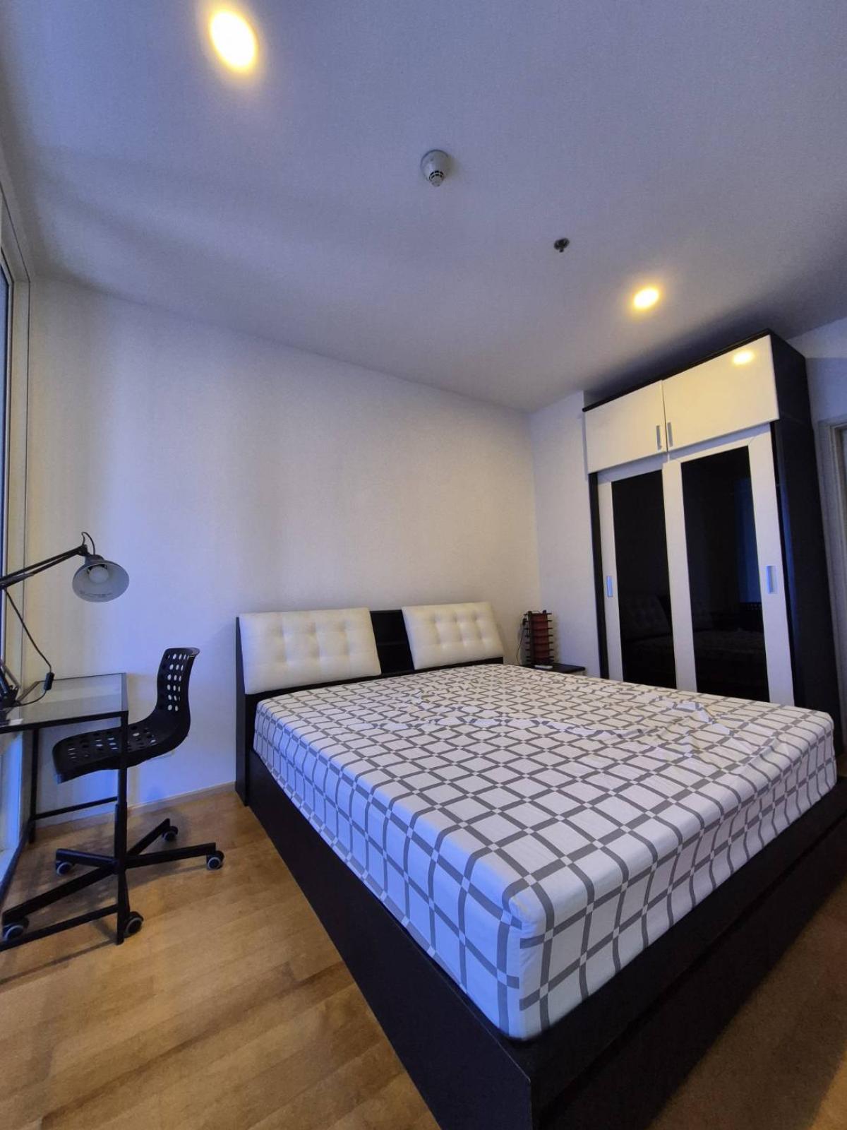 ให้เช่าคอนโดราชเทวี พญาไท : 03/04/2026, เช่าคอนโด Villa Rachatewi 1 ห้องนอน ใกล้ BTS ราชเทวี เพียง 35,000 บาท/เดือน! 
ชีวิตสะดวก ใกล้รถไฟฟ้า พร้อมสระว่ายน้ำ-ฟิตเนส ครบทุกสิ่งที่คุณต้องการ! 0642748883