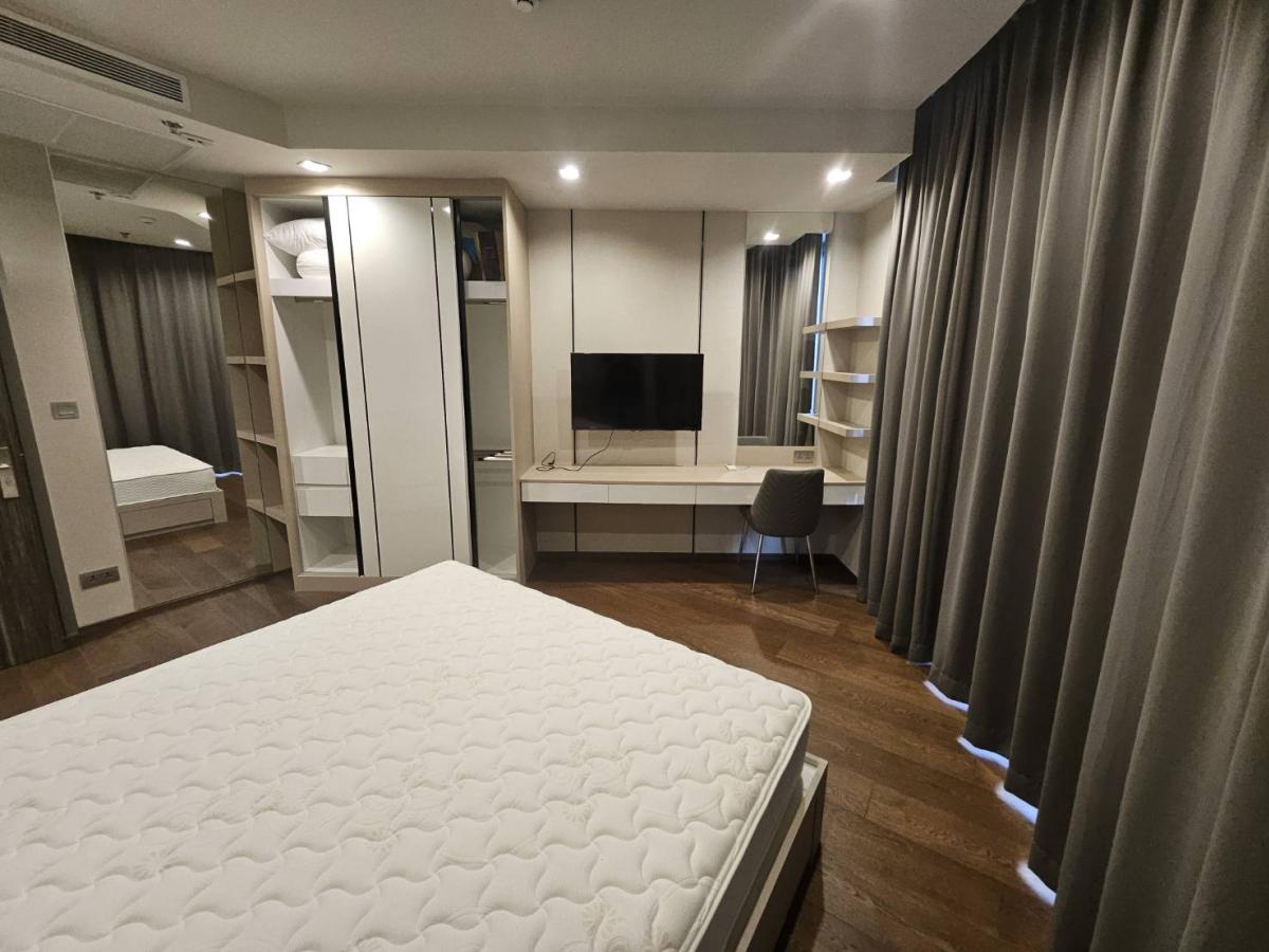 ให้เช่าคอนโดอารีย์ อนุสาวรีย์ : 03/04/2026, Ideo Q Victory 1 ห้องนอน 0 เมตร BTS อนุสาวรีย์ฯ 
เช่า 28,000 ฿/เดือน วิวสระว่ายน้ำ-ฟิตเนส ชั้น 38-39! 0642748883