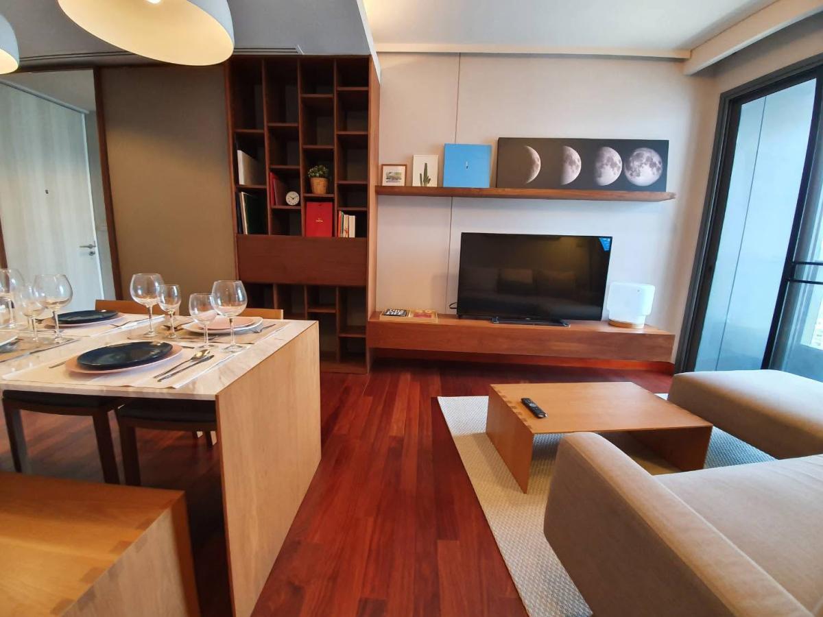 For RentCondoSukhumvit, Asoke, Thonglor : 03/04/2026, Chic in the heart with a belly! 2 bedrooms The Lumpini 24 near BTS ready to move in!
Only 40,000 baht/month with full amenities included! 0642748883