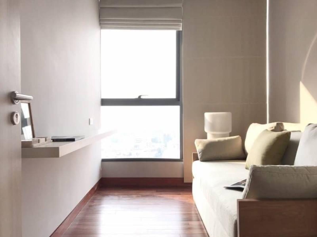 For RentCondoSukhumvit, Asoke, Thonglor : 03/04/2026, Chic in the heart with a belly! 2 bedrooms The Lumpini 24 near BTS ready to move in!
Only 40,000 baht/month with full amenities included! 0642748883