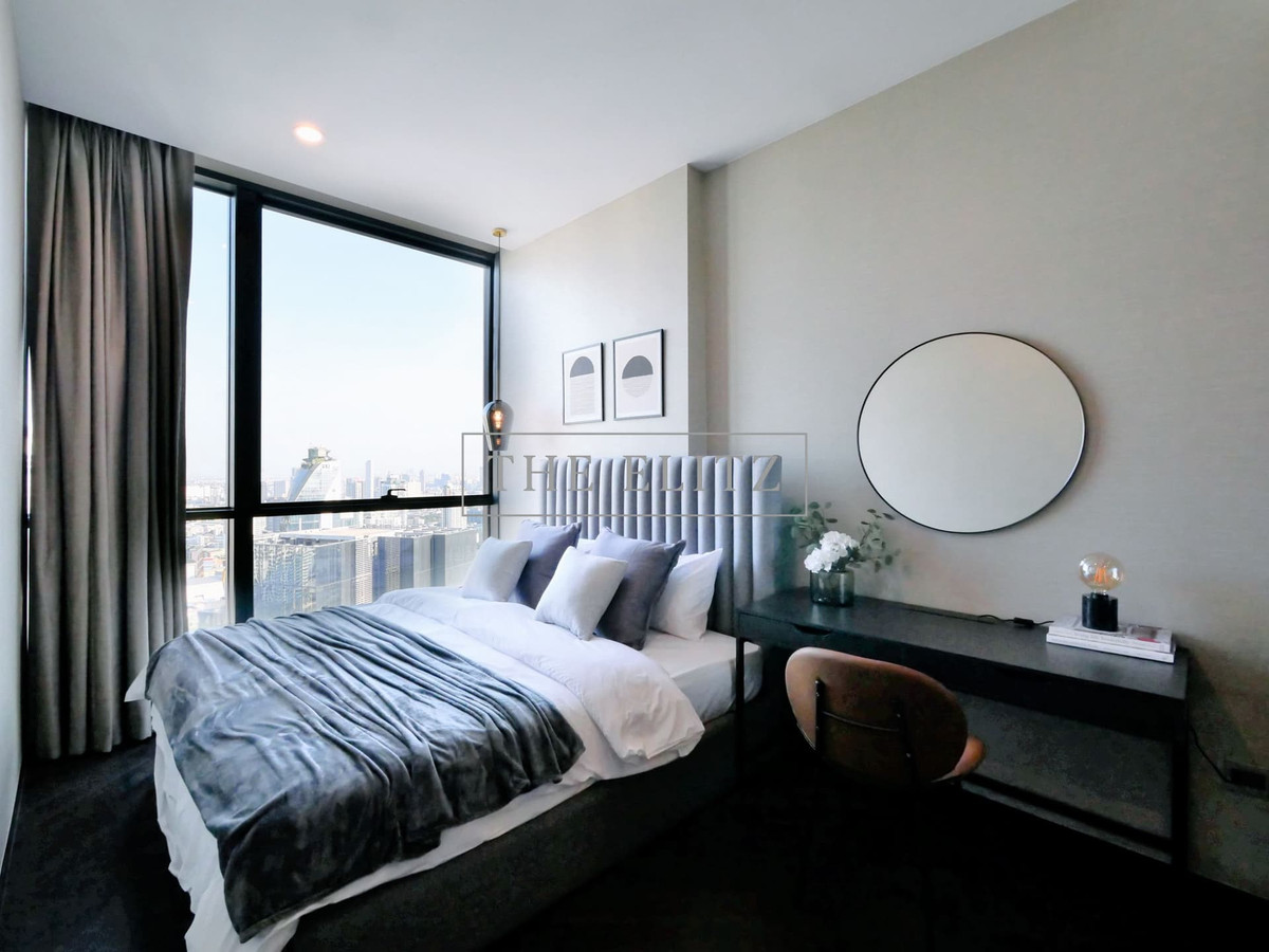 For RentCondoSukhumvit, Asoke, Thonglor : ✨ Live a superior life with world-class common areas. Experience the Sky Lounge and the most beautiful private Onsen in Thonglor at The ESSE 36 🎉