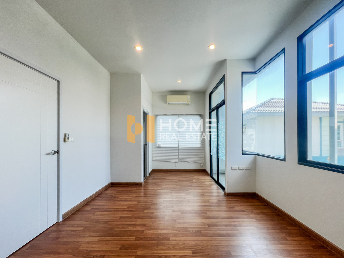 For SaleTownhomeRama5, Ratchapruek, Bangkruai : The Trust 95 Ratchaphruek - Rattanathibet / 4 Bedrooms (FOR SALE) AOM003