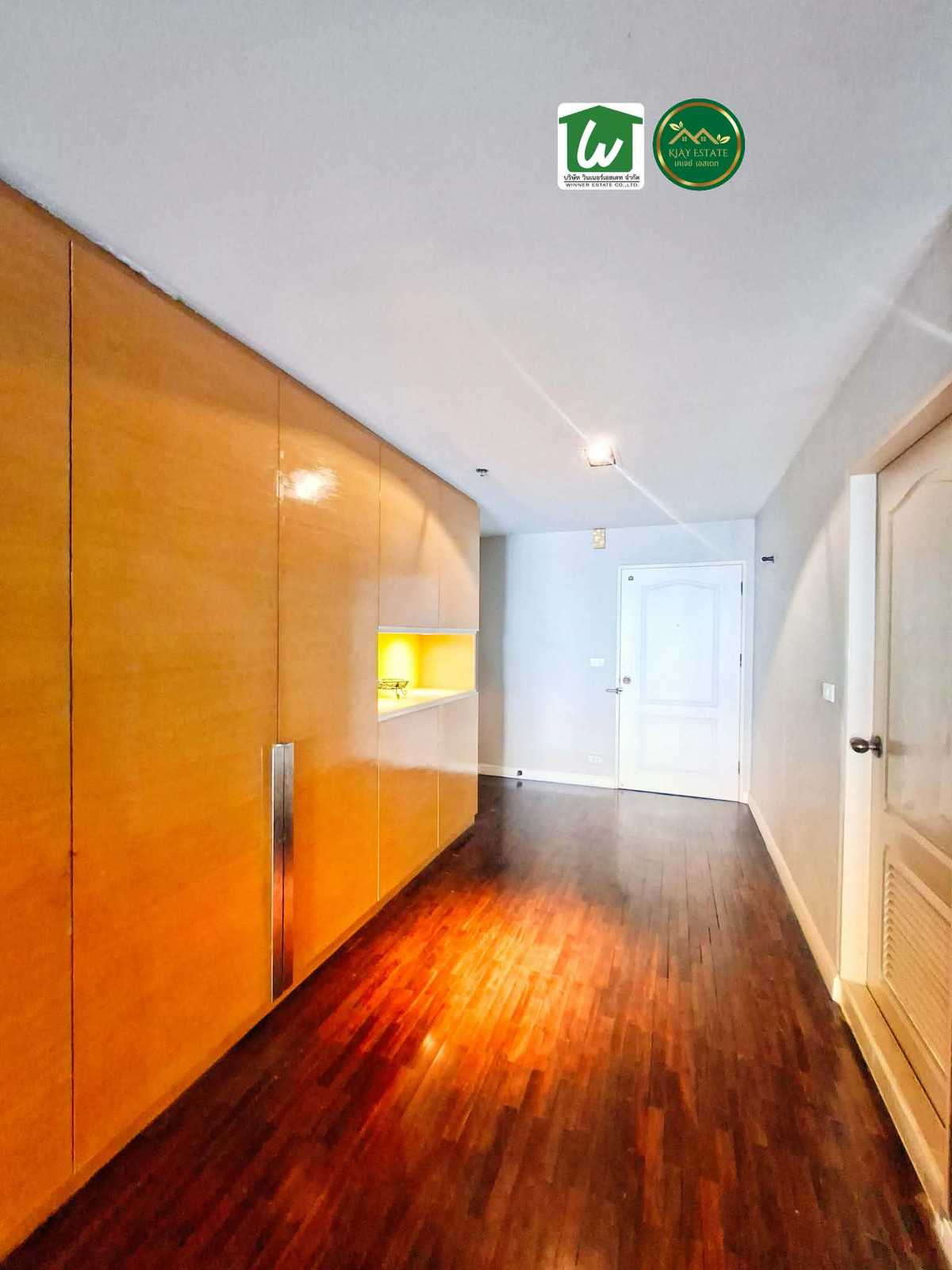 ให้เช่าคอนโดสีลม ศาลาแดง บางรัก : ให้เช่าด่วน State Tower Silom - 2 ห้องนอน  วิวเจ้าพระยา เพียง 🔥 38,𝟎𝟎𝟎/เดือน🔥BTS สะพานตากสิน ห้องสวย พร้อมอยู่