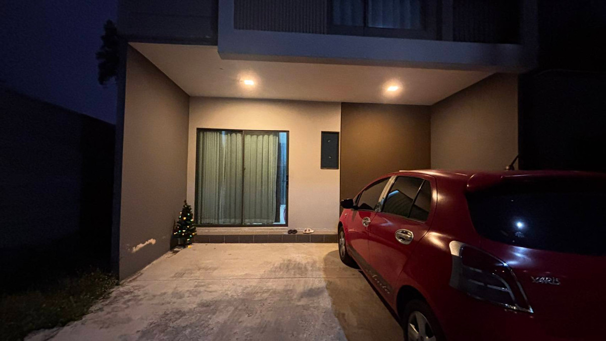 ให้เช่าทาวน์โฮมพระราม 5 ราชพฤกษ์ บางกรวย : ให้เช่าทาวน์โฮม โครงการ PLENO ราชพฤกษ์-สาทร