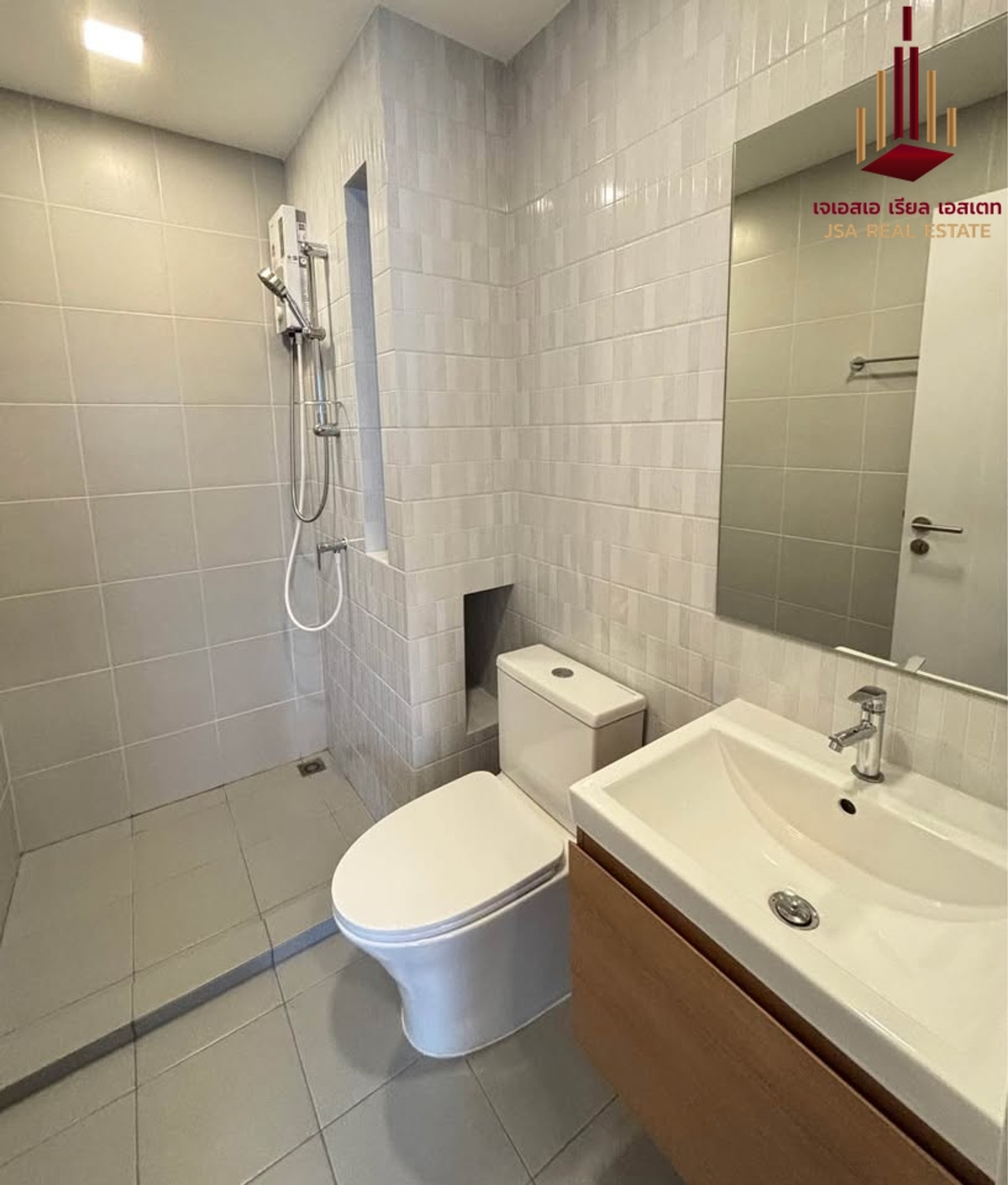 For RentCondoPinklao, Charansanitwong : ✨ For Rent: Chapter One Spark Charan Condo ✨ 💰 Only 12,000 THB/month