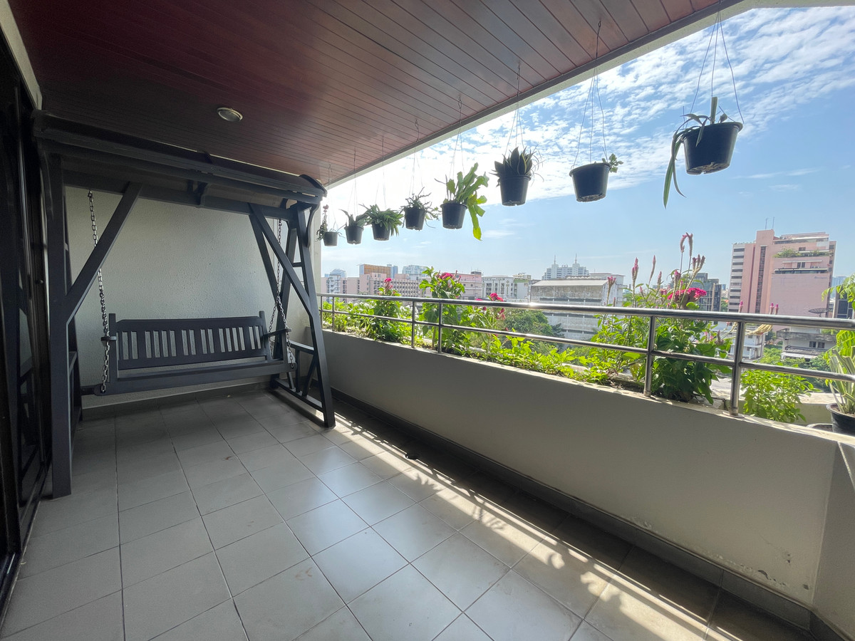 ขายคอนโดสาทร นราธิวาส : 🔥 ขายคอนโดหรู สาทร 4 ห้องนอน พื้นที่ใหญ่ 323 ตร.ม. | Lumpini Place Building ใจกลาง CBD ใกล้ BTS