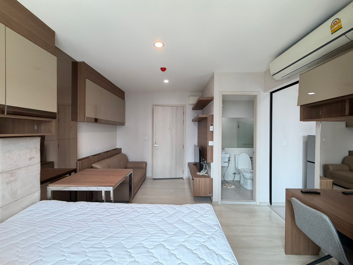 ให้เช่าคอนโดพระราม 9 เพชรบุรีตัดใหม่ RCA : 🔥 Hot Deal 1 bedroom for rent at Life asoke 🔥