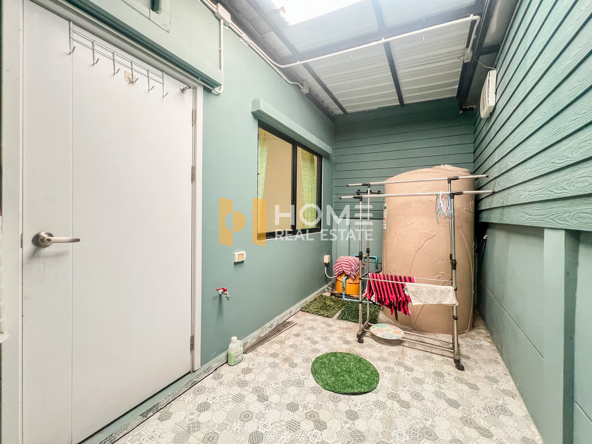 For SaleTownhomeRama5, Ratchapruek, Bangkruai : The Trust 95 Ratchaphruek - Rattanathibet / 4 Bedrooms (FOR SALE) AOM003