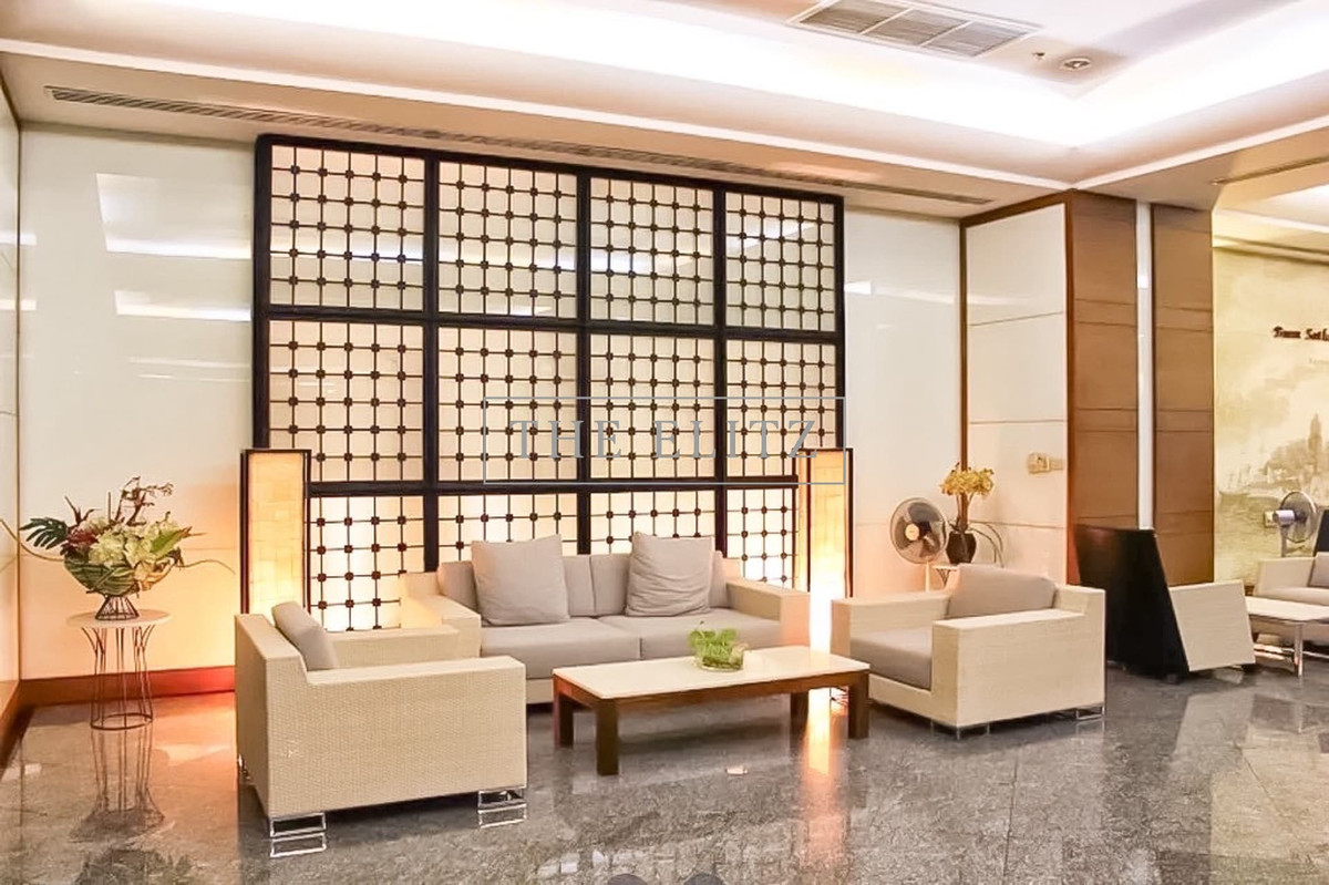 For RentCondoWongwianyai, Charoennakor : ✨ Change a condo into a waterfront vacation home. Baan Sathorn Chao Phraya, large size room, comfortable, not crowded, ready to receive river breezes all year long ❤️